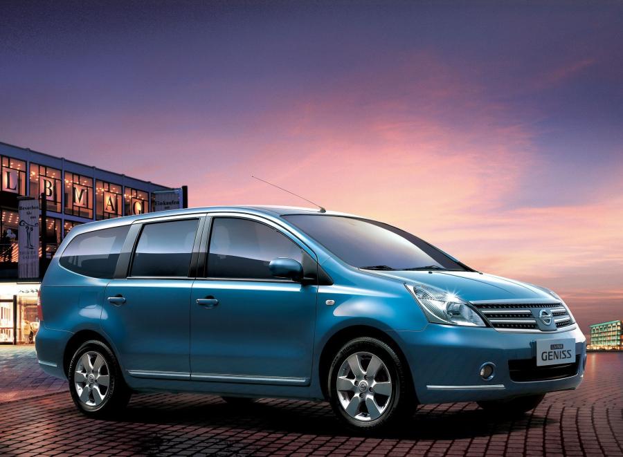  Nissan Livina Geniss 2006 года  (фото 3 из 3)